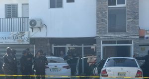 Suspendidos policías tras muerte de cinco hombres en Santiago: ¿verdad o versión oficial en disputa?