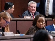 Congresistas acusan a Bill Clinton de desacato en el caso Epstein